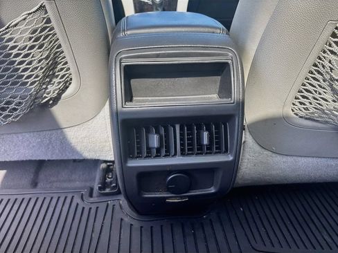 Used 2016 Cadillac SRX Luxury FWD image 17