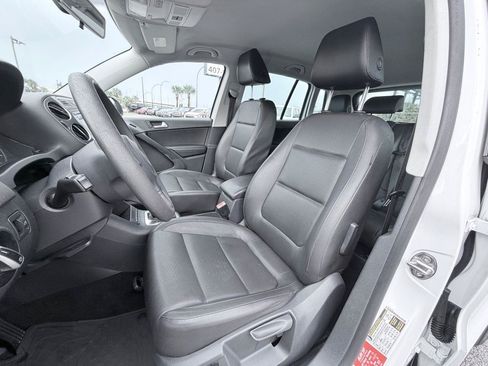 Used 2012 Volkswagen Tiguan S FWD image 11