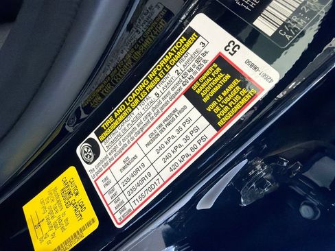 Used 2026 Toyota Camry Hybrid FWD image 36