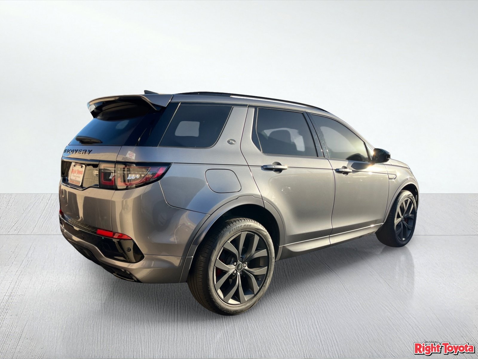 Used 2023 Land Rover Discovery Sport SE R-Dynamic AWD/4WD image 4
