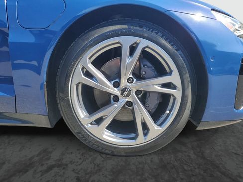 Used 2022 Audi e-tron GT Prestige w/ Prestige Package AWD/4WD image 6