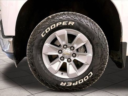 Used 2020 Chevrolet Silverado 1500 LT w/ All-Star Edition AWD/4WD image 8