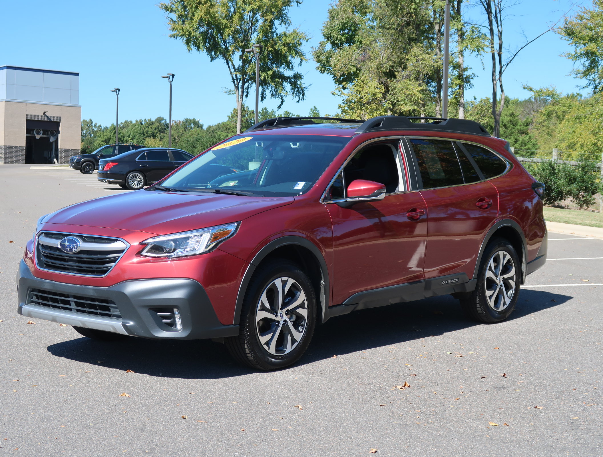 Used 2020 Subaru Outback Limited w/ Popular Package #2 AWD/4WD image 3