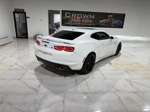 Used 2020 Chevrolet Camaro SS image 9