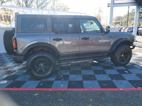 Used 2022 Ford Bronco Wildtrak image 68