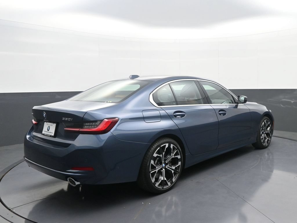 Used 2026 BMW 330i xDrive Sedan AWD/4WD image 7