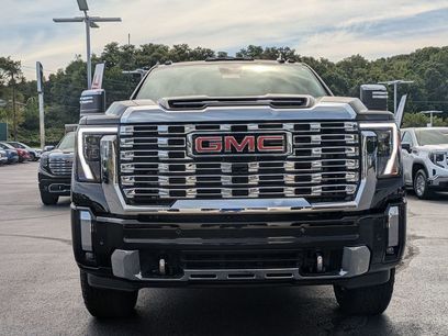 New 2025 GMC Sierra 2500 Denali w/ Denali Reserve Package
