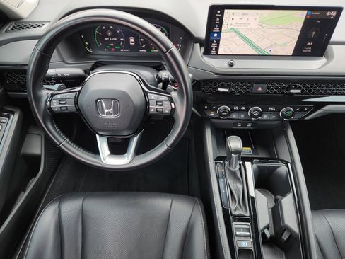 Used 2023 Honda Accord Touring image 28