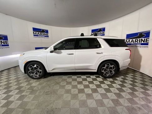 Used 2022 Hyundai Palisade Calligraphy w/ Winter Package image 13