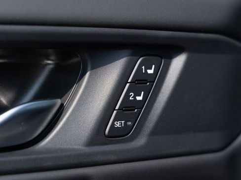 Used 2025 Honda Accord EX-L image 19