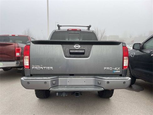 Used 2018 Nissan Frontier PRO-4X w/ Pro-4x Luxury Package image 3