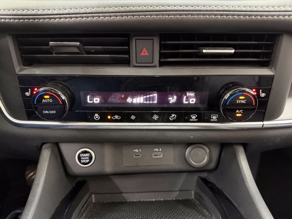 Used 2023 Nissan Rogue SV w/ SV Premium B Package AWD/4WD image 26