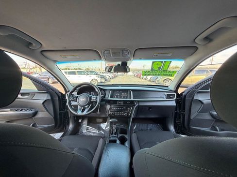 Used 2019 Kia Optima LX FWD image 16