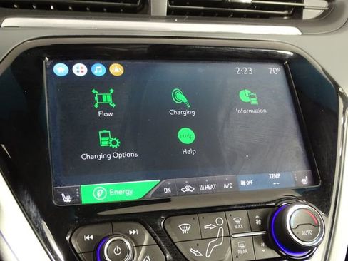 Used 2020 Chevrolet Bolt Premier w/ Infotainment Package image 36