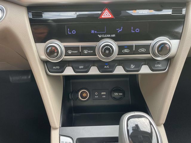 Used 2019 Hyundai Elantra Value Edition FWD image 30