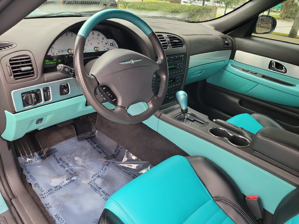 Used 2002 Ford Thunderbird RWD image 24