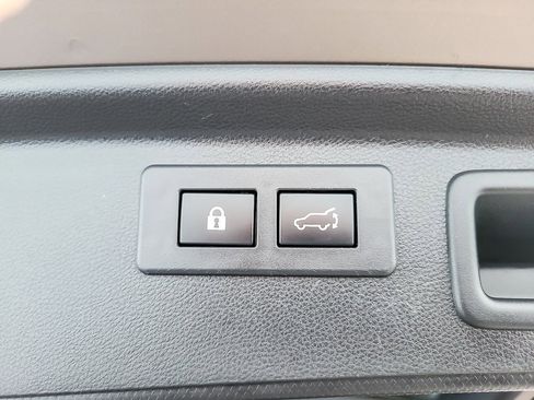 Certified 2023 Subaru Forester Premium image 19