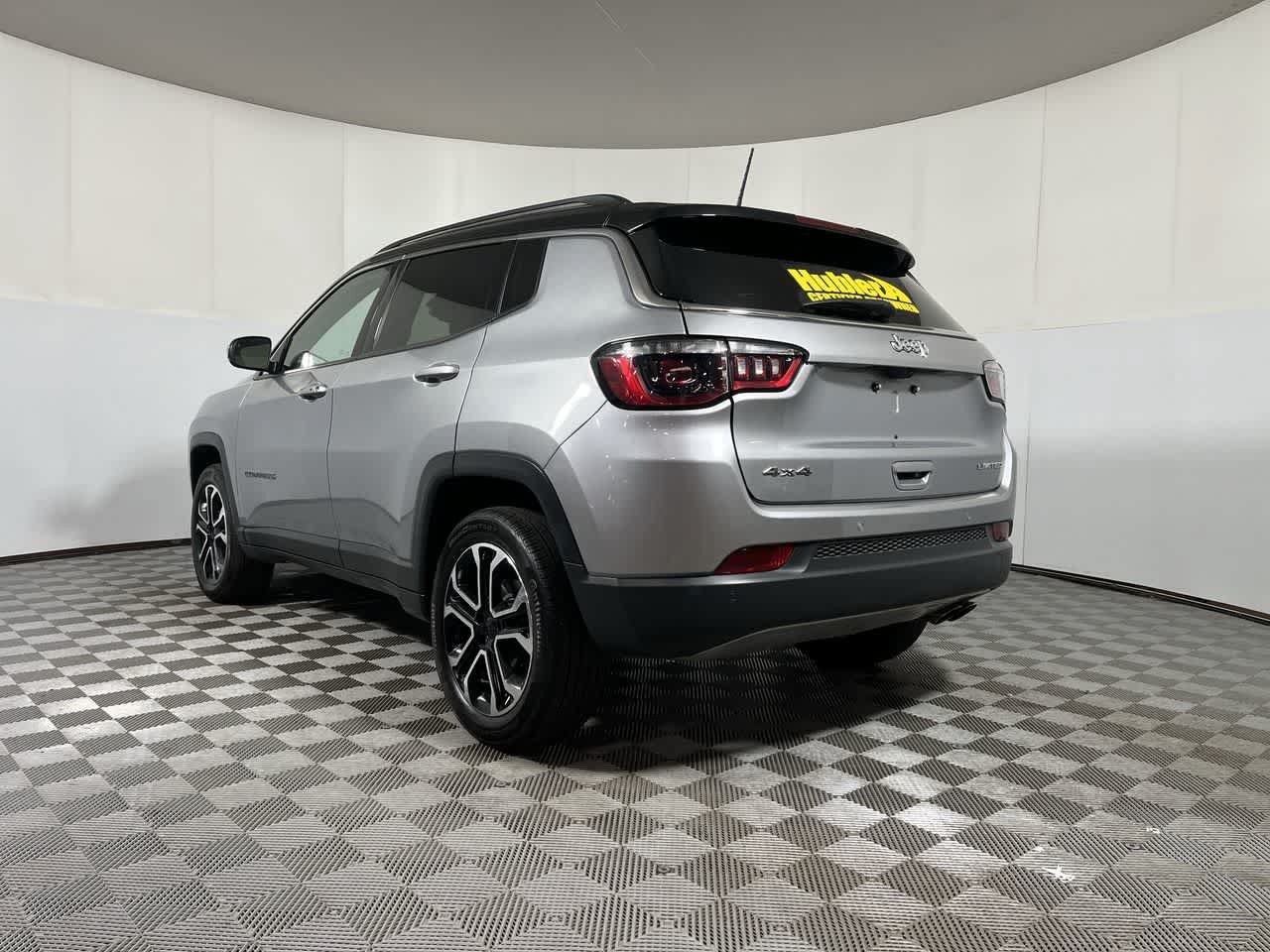 Used 2022 Jeep Compass Limited AWD/4WD image 6