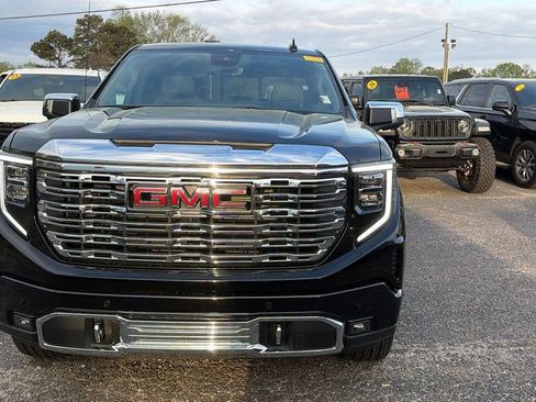 Certified 2024 GMC Sierra 1500 Denali image 2