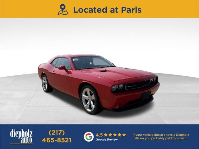 Used 2014 Dodge Challenger SXT Plus RWD image 1