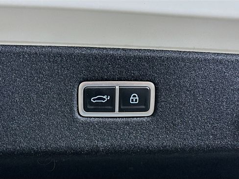 Used 2024 Hyundai Ioniq 6 SEL image 29