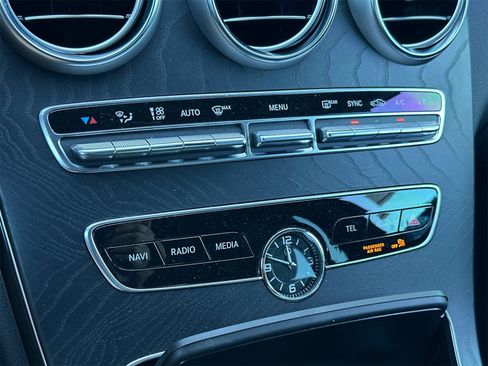 Certified 2021 Mercedes-Benz C 300 Sedan image 22
