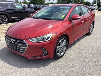 Used 2017 Hyundai Elantra Limited w/ Limited Tech Package 04
