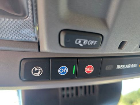 Certified 2024 Chevrolet Silverado 2500 Custom w/ Custom Value Package image 24