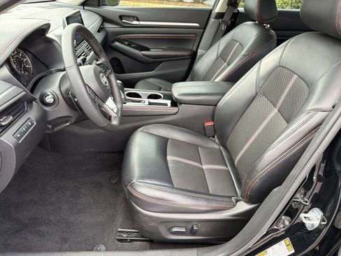 Certified 2023 Nissan Altima 2.5 SR image 18