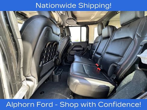 Used 2022 Jeep Wrangler Unlimited Rubicon w/ Steel Bumper Group AWD/4WD image 35