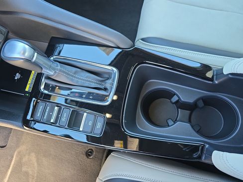 Used 2023 Acura Integra A-Spec image 24