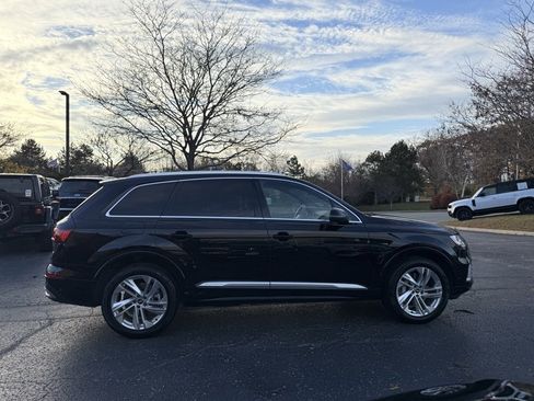 Used 2021 Audi Q7 2.0T Premium Plus w/ Executive Package image 7