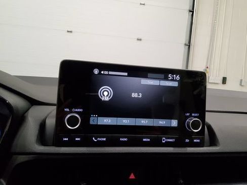 Used 2024 Honda CR-V EX image 31