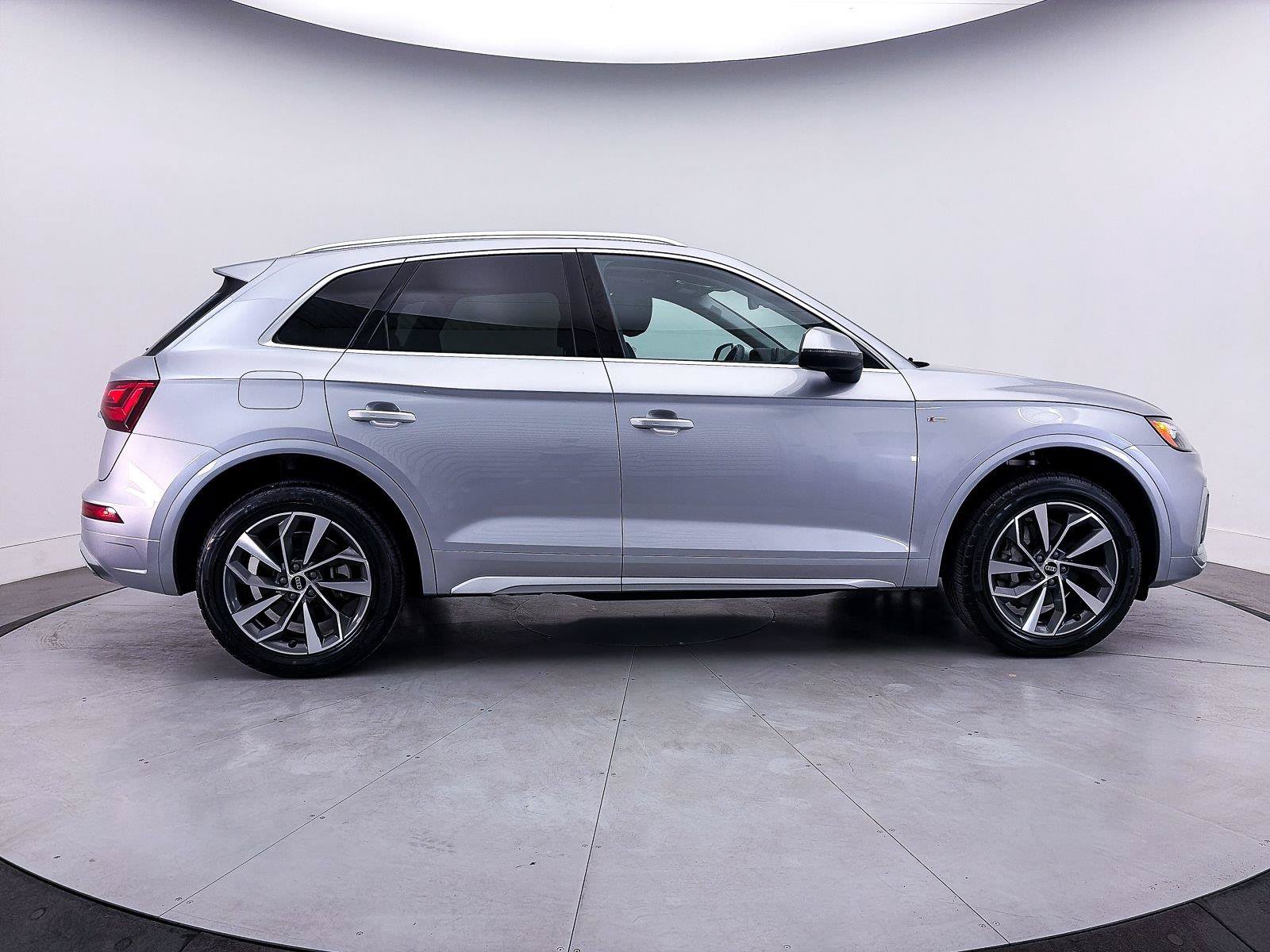 Used 2024 Audi Q5 2.0T Premium Plus AWD/4WD image 42
