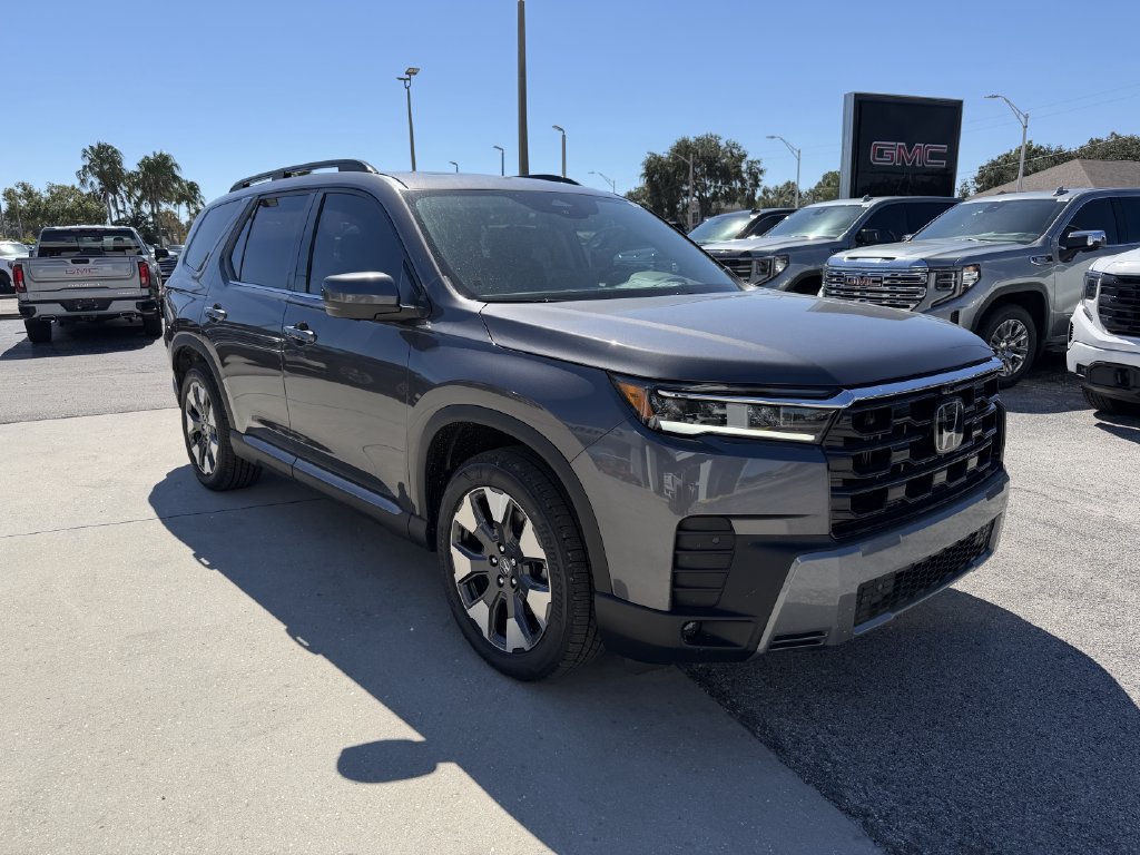 New 2026 Honda Pilot Elite image 2