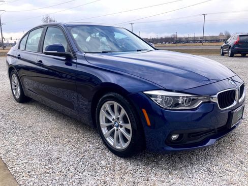 Used 2018 BMW 320i xDrive Sedan image 6