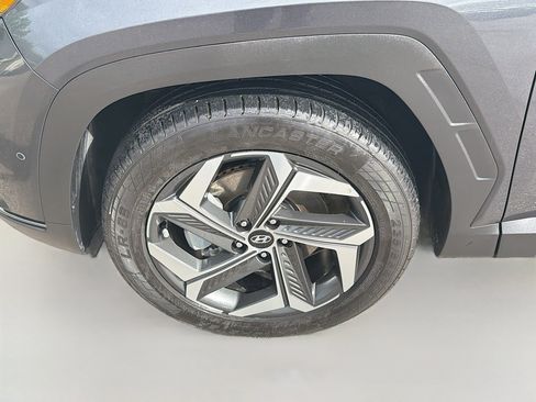 Used 2024 Hyundai Tucson Limited image 37