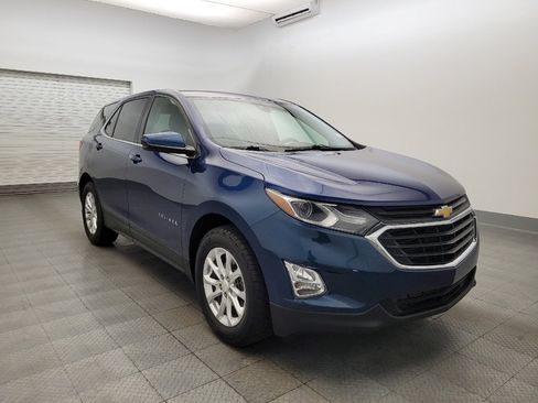 Used 2020 Chevrolet Equinox LT w/ Driver Convenience Package image 13