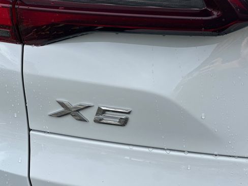 Certified 2022 BMW X5 xDrive45e w/ Climate Comfort Package image 39