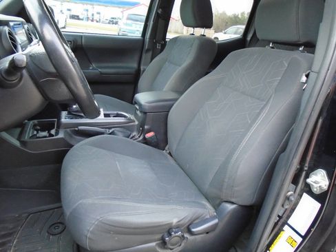 Used 2010 Nissan Xterra S image 8