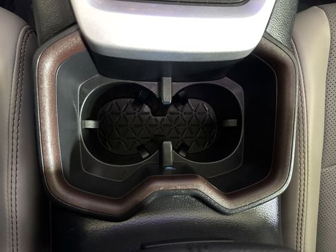 Used 2023 Toyota RAV4 Limited image 23