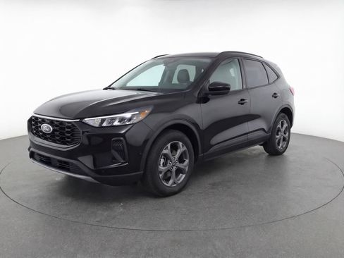 Used 2023 Ford Escape ST-Line AWD/4WD image 1
