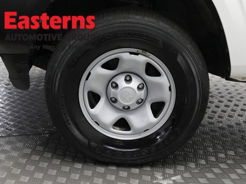 Used 2020 Toyota Tacoma SR RWD image 30