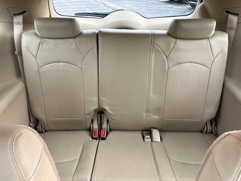 Used 2012 Buick Enclave Leather image 13