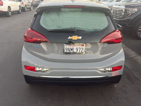 Used 2020 Chevrolet Bolt LT image 24