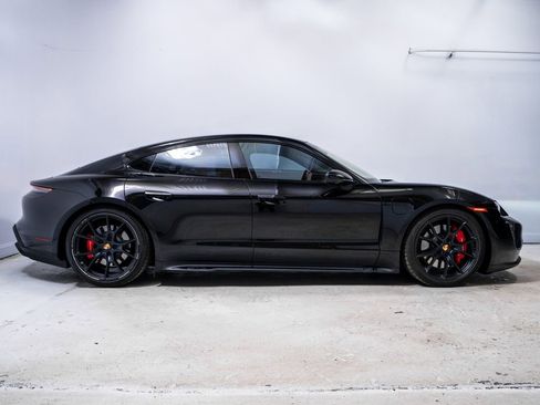 Certified 2024 Porsche Taycan GTS AWD/4WD image 8