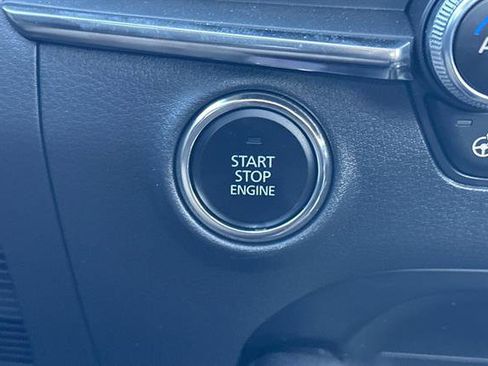 Certified 2025 MAZDA MAZDA3 2.5 Turbo Sedan w/Premium Plus image 21