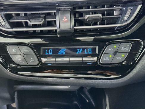 Certified 2021 Toyota C-HR XLE FWD image 15