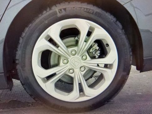 Used 2025 Honda Accord LX image 8