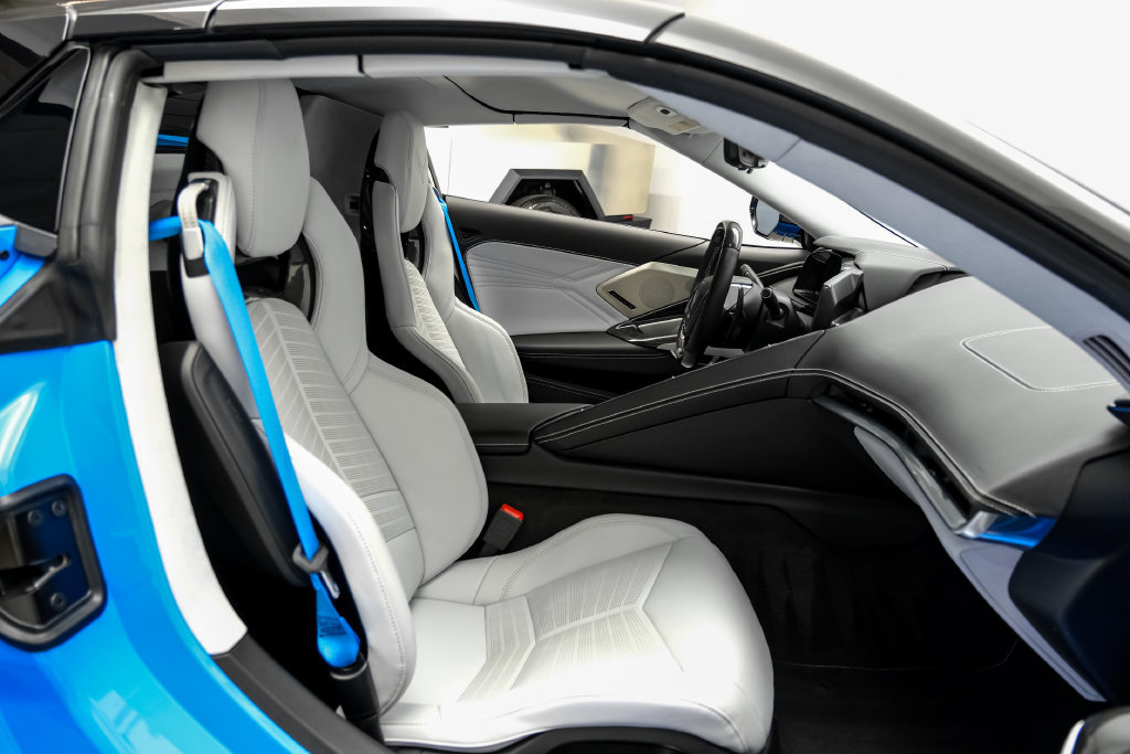 Used 2025 Chevrolet Corvette Z06 RWD image 46